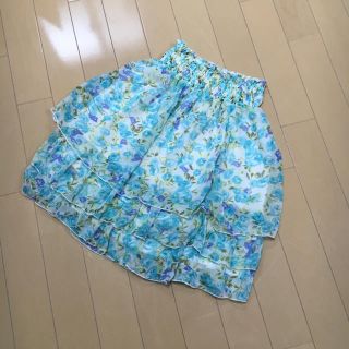 ほぼ未使用 花柄フリルシフォンスカート 水色(ミニスカート)