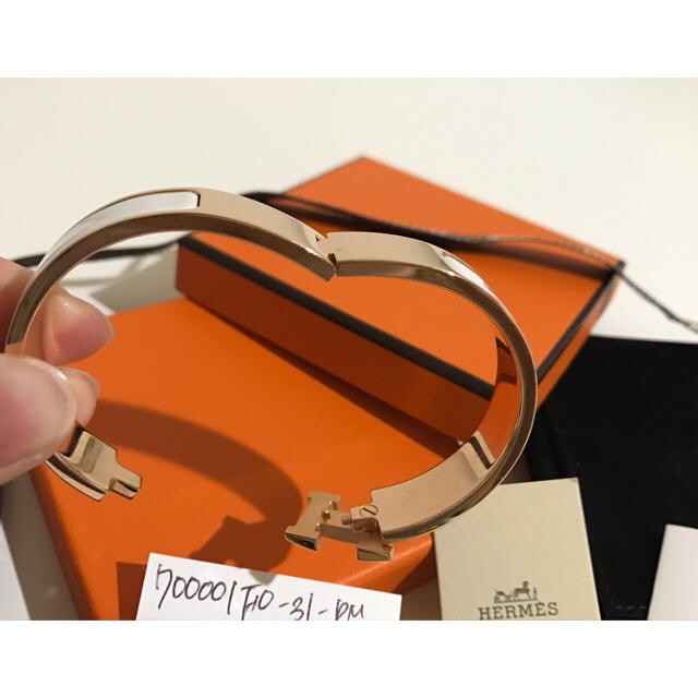 希少 黒入荷！ Hermes - PM ピンクゴールド クリックH エルメス ブレスレット/バングル - covid19.ins.gov.mz