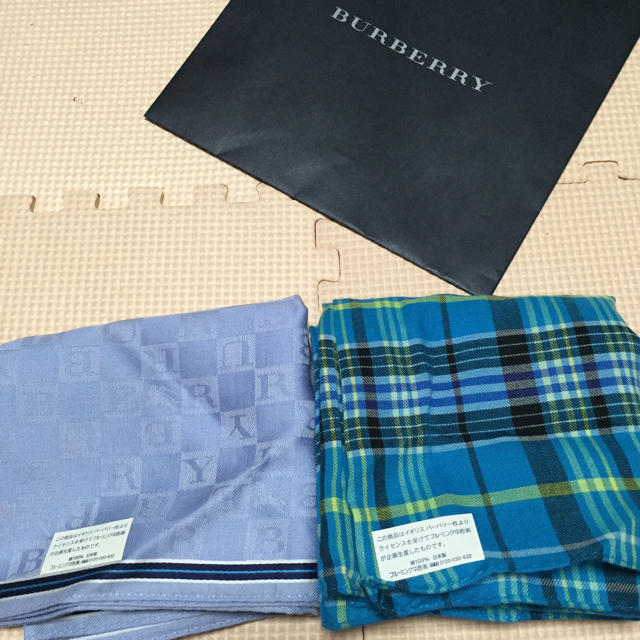 BURBERRY(バーバリー)のバーバリーハンカチ メンズのファッション小物(ハンカチ/ポケットチーフ)の商品写真