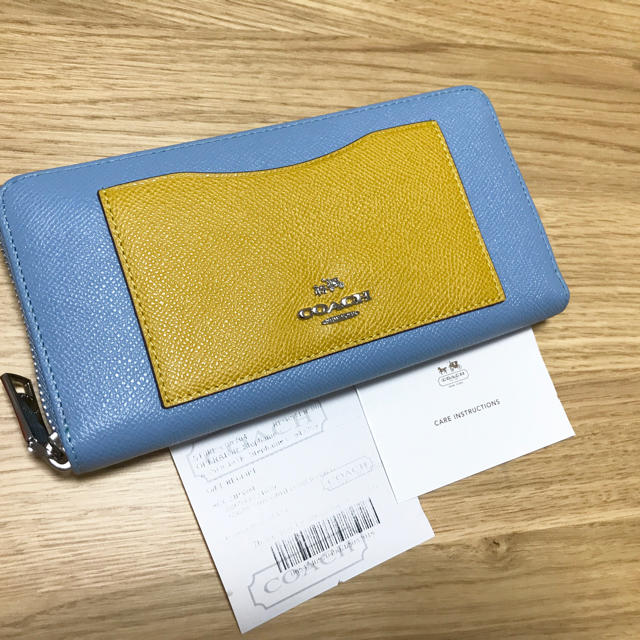 COACH(コーチ)のcoach カラーブロック 長財布 レディースのファッション小物(財布)の商品写真