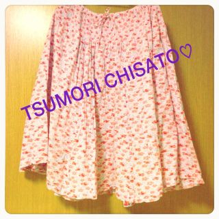 ツモリチサト(TSUMORI CHISATO)のTSUMORI♡ふんわり小花柄スカート♡(ロングスカート)