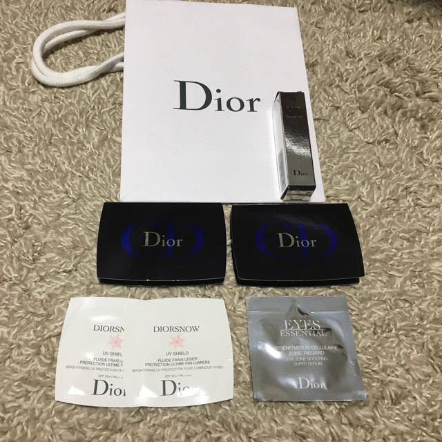 Dior(ディオール)のDior試供品 コスメ/美容のキット/セット(サンプル/トライアルキット)の商品写真