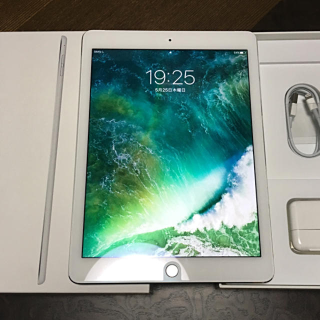 スマホ/家電/カメラ超美品 ipad air2 64GB wifi+Cellular