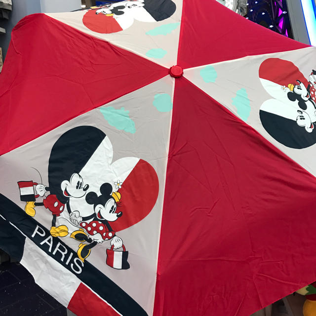 Disney 新品 軽量 ディズニーストア パリ 折りたたみ傘の通販 By Amery S Shop ディズニーならラクマ