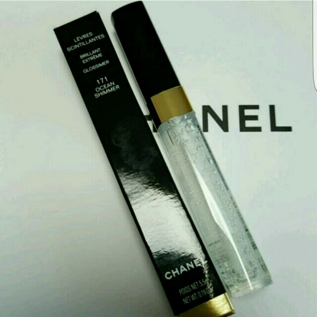 CHANEL(シャネル)のCHANEL　レーヴル　サンティヤント　171  グロス　♡新品♡ コスメ/美容のベースメイク/化粧品(リップグロス)の商品写真