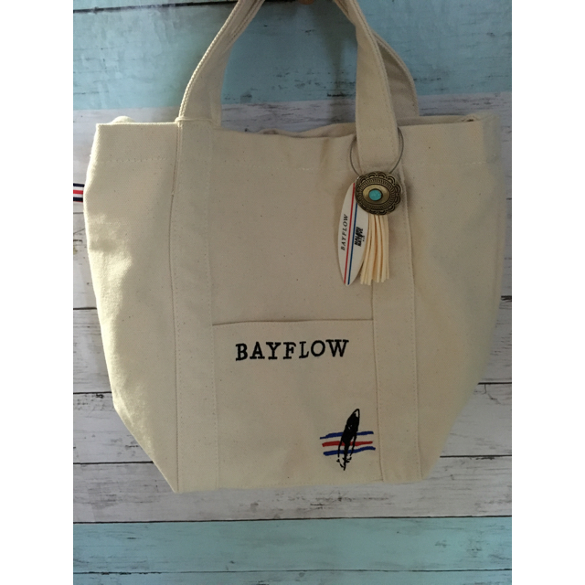 BAYFLOW(ベイフロー)のmyk様bayflow トートバッグ 限定600個 グリーンルーム  レディースのバッグ(トートバッグ)の商品写真
