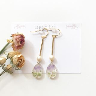 no.321 押し花レジンピアス イヤリング(ピアス)