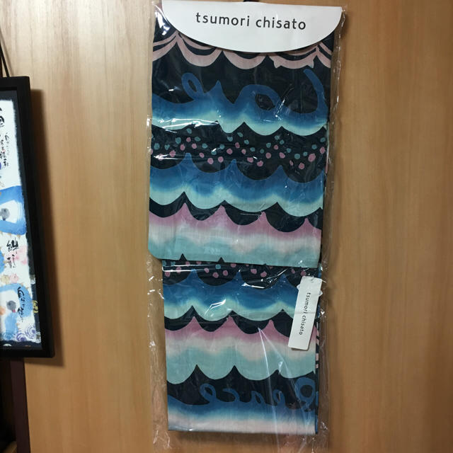 TSUMORI CHISATO(ツモリチサト)のカラー様専用 新品 ツモリチサト プレタ 浴衣  紺地に波 レディースの水着/浴衣(浴衣)の商品写真