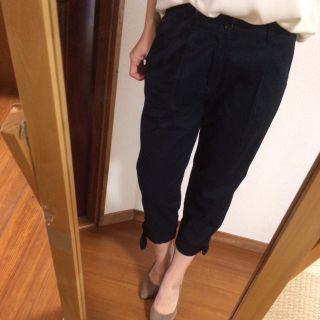 グローブ(grove)のgrove✨裾リボン テーパードパンツ(クロップドパンツ)