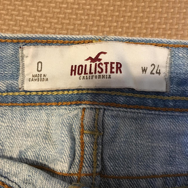 Hollister(ホリスター)のHOLLISTER☆デニムショートパンツ レディースのパンツ(ショートパンツ)の商品写真