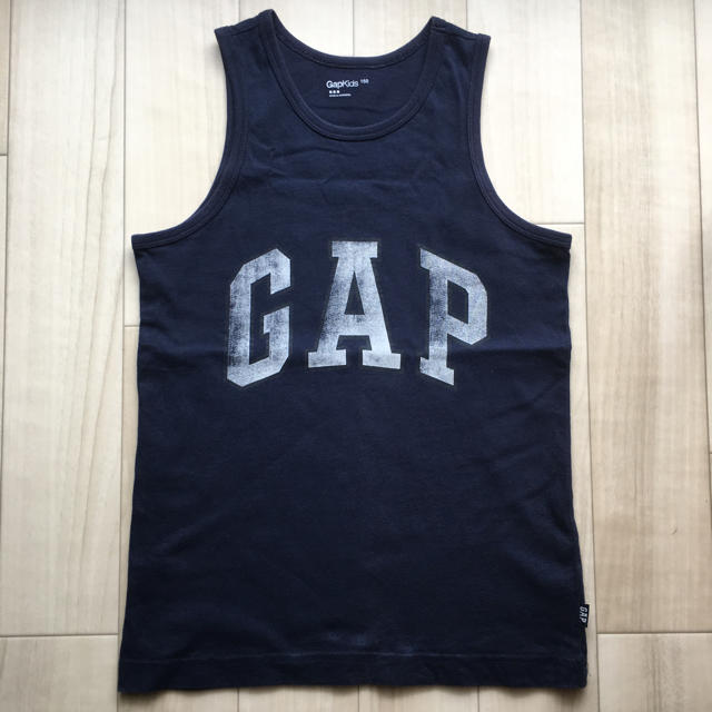 GAP(ギャップ)のGAP ノースリーブ キッズ/ベビー/マタニティのキッズ服男の子用(90cm~)(Tシャツ/カットソー)の商品写真