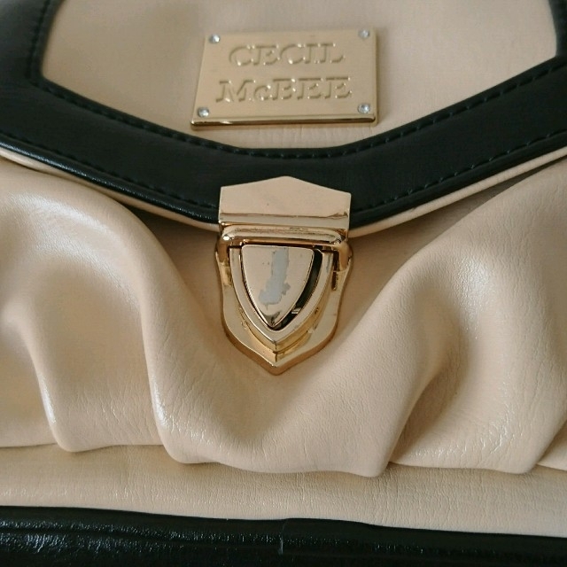 CECIL McBEE(セシルマクビー)のセシルマクビー  バッグ レディースのバッグ(ショルダーバッグ)の商品写真