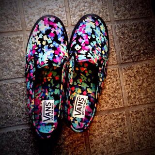 ヴァンズ(VANS)のvans♡フラワースリッポン(スニーカー)