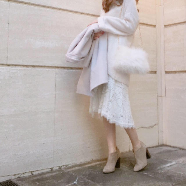 MERCURYDUO(マーキュリーデュオ)のMERCURYDUO シャイニーコードレーススカート ホワイト  レディースのスカート(ひざ丈スカート)の商品写真
