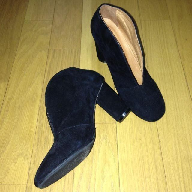 Cher(シェル)のcher  ブラックショートブーツ レディースの靴/シューズ(ブーツ)の商品写真