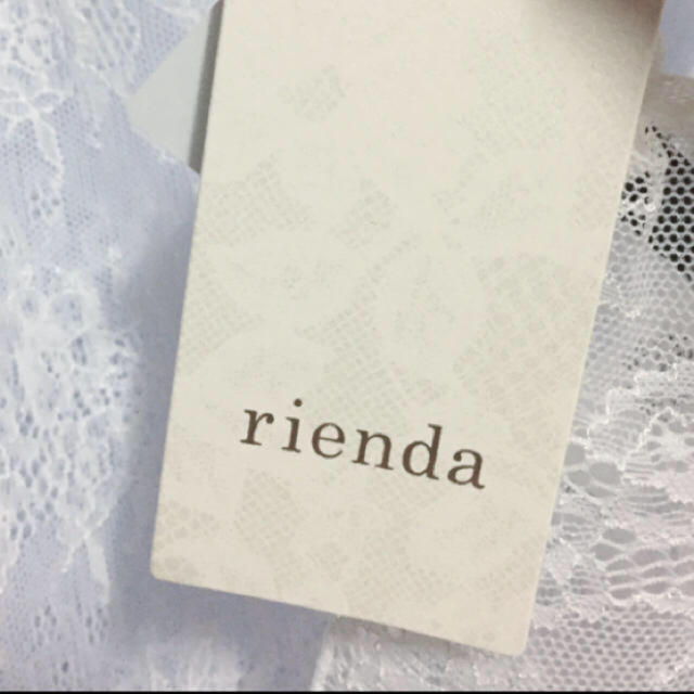 rienda(リエンダ)の【rienda】未使用タグ付き プチハイネックレーストップス レディースのトップス(カットソー(長袖/七分))の商品写真