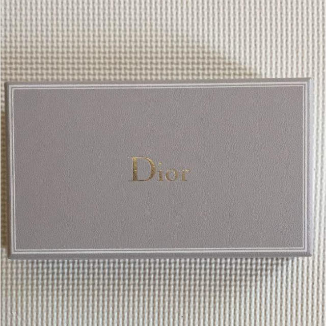 Christian Dior(クリスチャンディオール)の【R♡T様専用】Christian Dior☆ミニネイルセット☆非売品 コスメ/美容のネイル(マニキュア)の商品写真