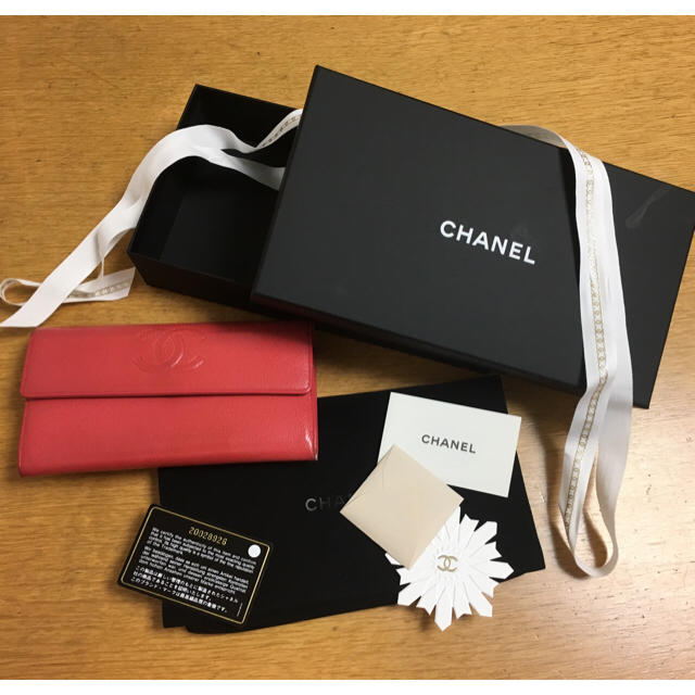 CHANEL(シャネル)のCHANEL シャネル 長財布 レディースのファッション小物(財布)の商品写真