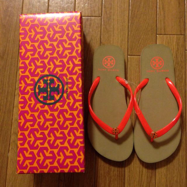 Tory Burch(トリーバーチ)のトリーバーチ♡ビーチサンダル＊送料込 レディースの靴/シューズ(サンダル)の商品写真