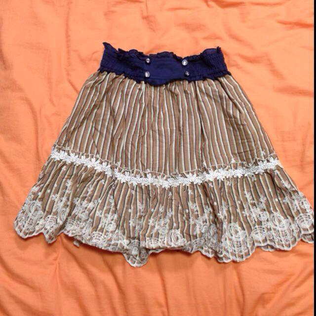 axes femme(アクシーズファム)のストライプフリルスカート レディースのスカート(ひざ丈スカート)の商品写真