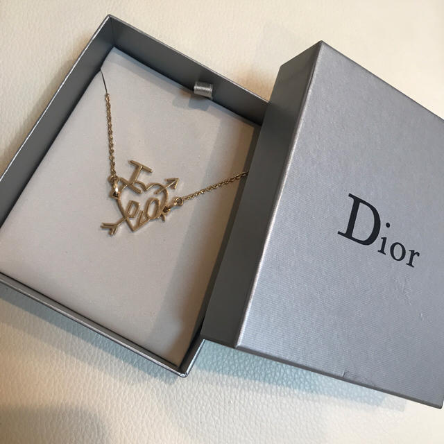 Christian Dior(クリスチャンディオール)のChristianDior I LOVE DIORアイラブディオールブレスレット レディースのアクセサリー(ブレスレット/バングル)の商品写真