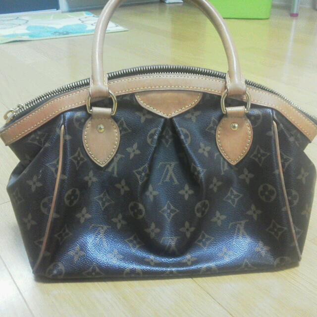 LOUIS VUITTON バッグ