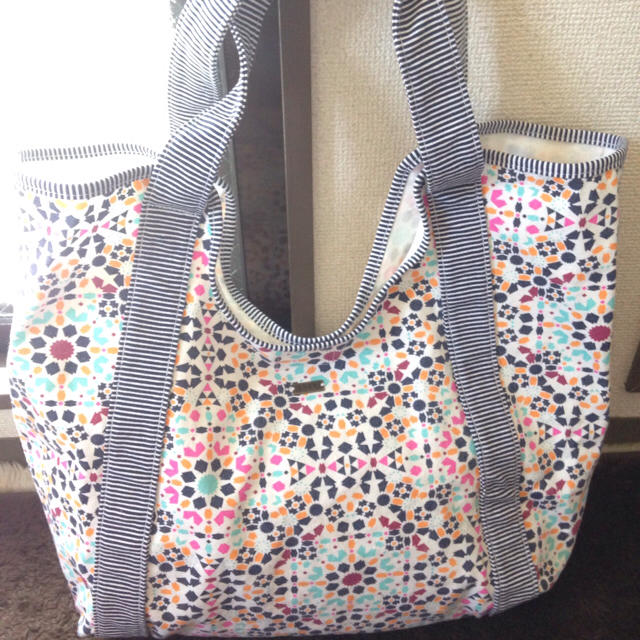 Roxy(ロキシー)の【クリアランス✨！】ROXY totebag レディースのバッグ(トートバッグ)の商品写真