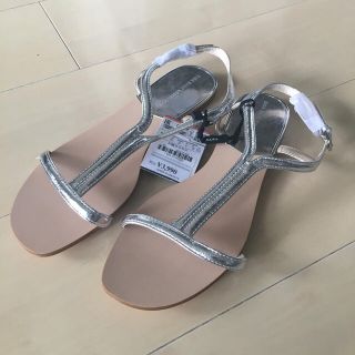 ザラ(ZARA)の専用★新品★ZARA シルバー サンダル(サンダル)