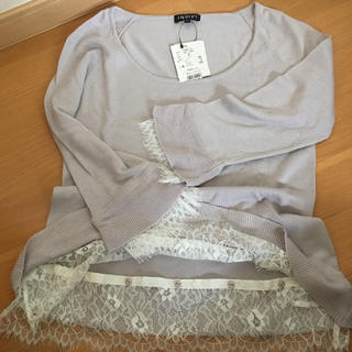インディヴィ(INDIVI)の春夏セーター 袖裾レース(ニット/セーター)