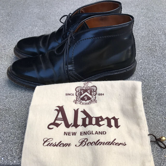 Alden(オールデン)のUR別注 ALDEN チャッカブーツ 夏休み最終企画‼︎土日のみ限定！9/2.3 メンズの靴/シューズ(ブーツ)の商品写真