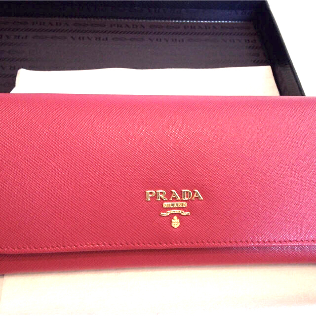 新品未使用　正規品PRADA ピンクIBISCO