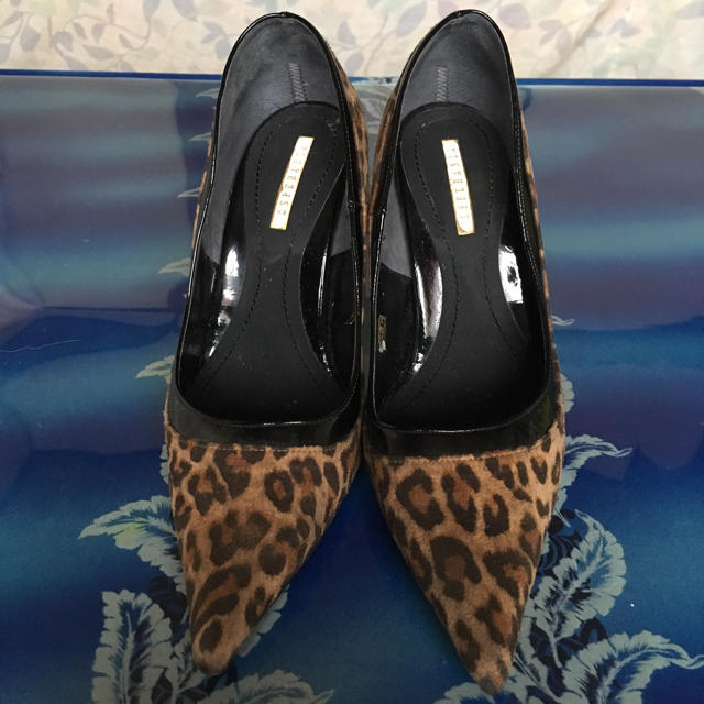 ESPERANZA(エスペランサ)のこたろ。様専用 ESPERANZA 豹柄パンプス レディースの靴/シューズ(ハイヒール/パンプス)の商品写真