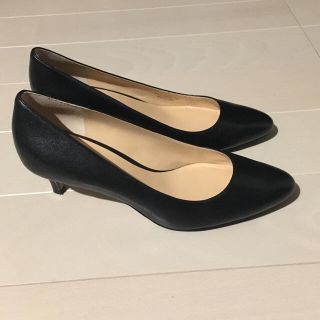 コールハーン(Cole Haan)のCole Haan パンプス ブラック(ハイヒール/パンプス)