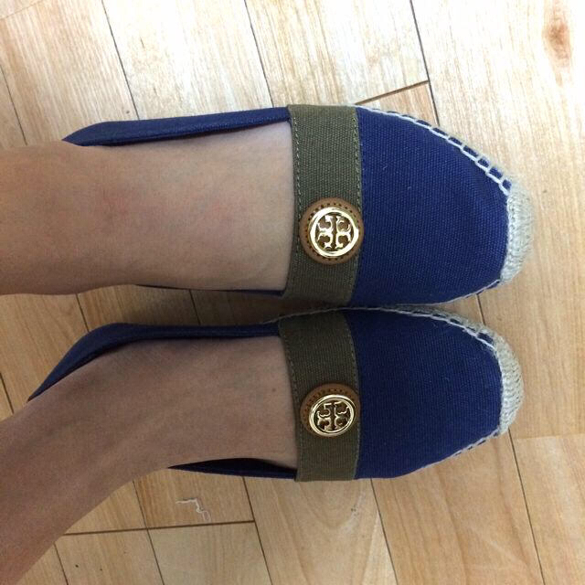 Tory Burch(トリーバーチ)の大人気♪トリーバーチエスパドリーユ レディースの靴/シューズ(ローファー/革靴)の商品写真