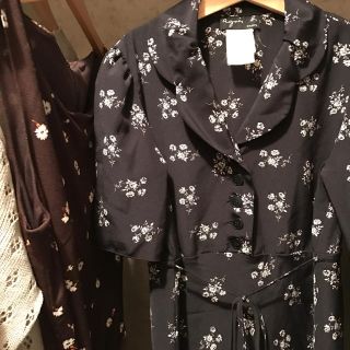 アニエスベー(agnes b.)のagnes b flower blouse.(シャツ/ブラウス(半袖/袖なし))