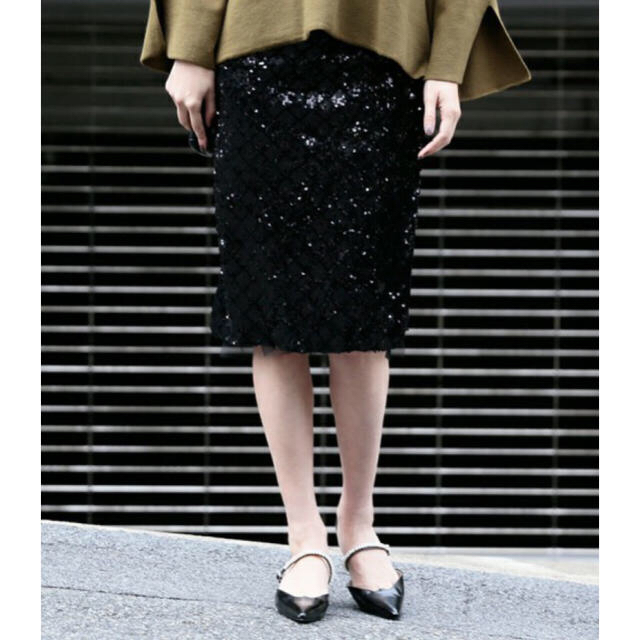 Ameri VINTAGE(アメリヴィンテージ)のSatomi様専用専用出品AMERI スパンコールスカート レディースのスカート(ひざ丈スカート)の商品写真