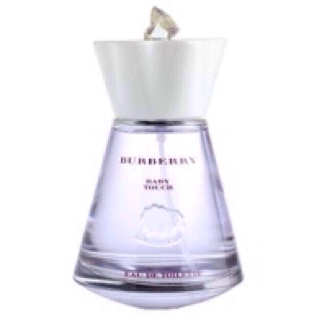 BURBERRY(バーバリー)の今週だけ値下！バーバリーEDT100ml コスメ/美容の香水(香水(女性用))の商品写真