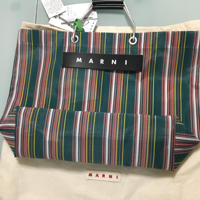 Marni - MARNI マルニフラワーカフェ ︎カゴバッグ ビニールバッグの通販 by さんた's shop｜マルニならラクマ