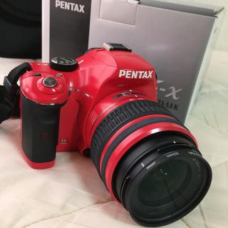 ペンタックス(PENTAX)のPENTAX k-x レンズキット レッド(デジタル一眼)