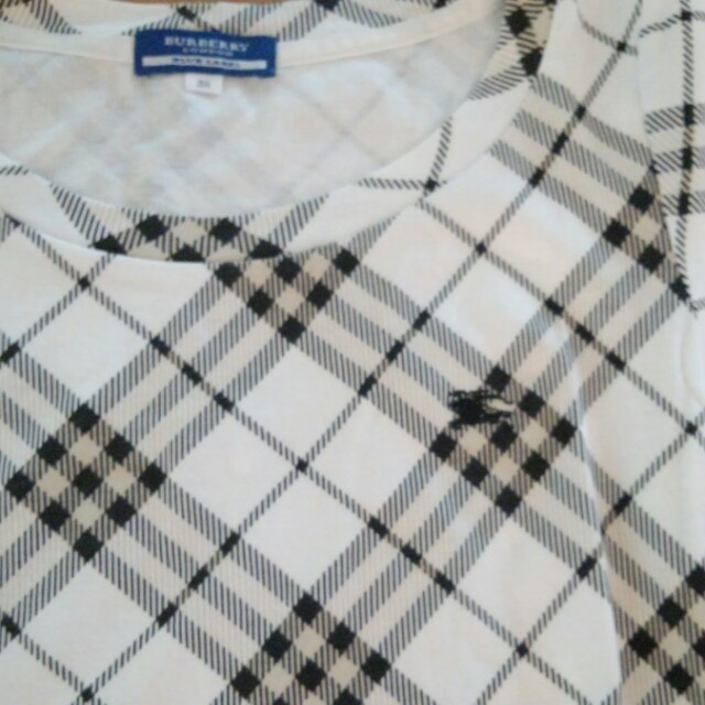 BURBERRY(バーバリー)のBURBERRY　Tシャツ レディースのトップス(Tシャツ(半袖/袖なし))の商品写真
