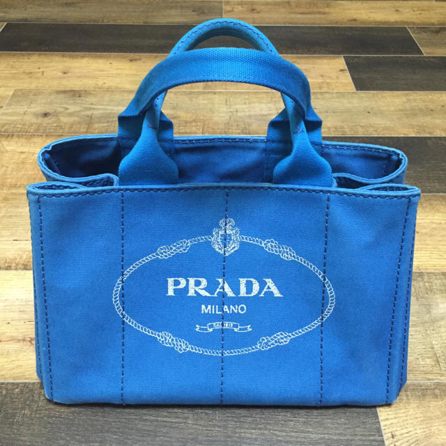 あきやん様専用【確実本物】美品 プラダ カナパ ブルー Mサイズ PRADA