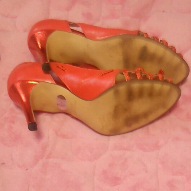 オレンジリボンパンプス レディースの靴/シューズ(ハイヒール/パンプス)の商品写真