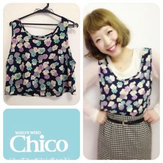 フーズフーチコ(who's who Chico)のChico 花柄ショートタンク(タンクトップ)