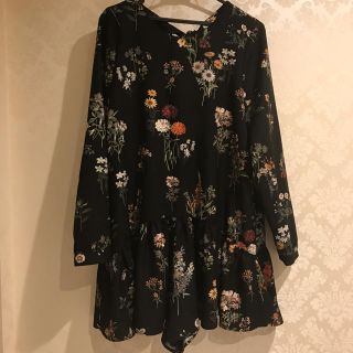 ザラ(ZARA)のZARA ボタニカル柄ワンピ♡(ミニワンピース)