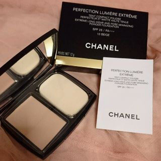 CHANEL シャネル　ペルフェクシオン　ルミエールエクストレム