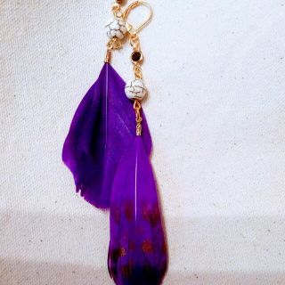 紫の羽　ゴールドピアス(ピアス)