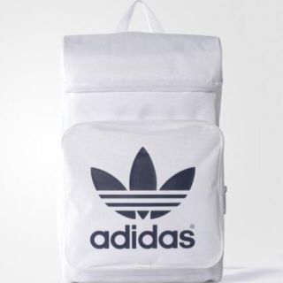 アディダス(adidas)のアディダスオリジナルス バックパック　リュック(リュック/バックパック)