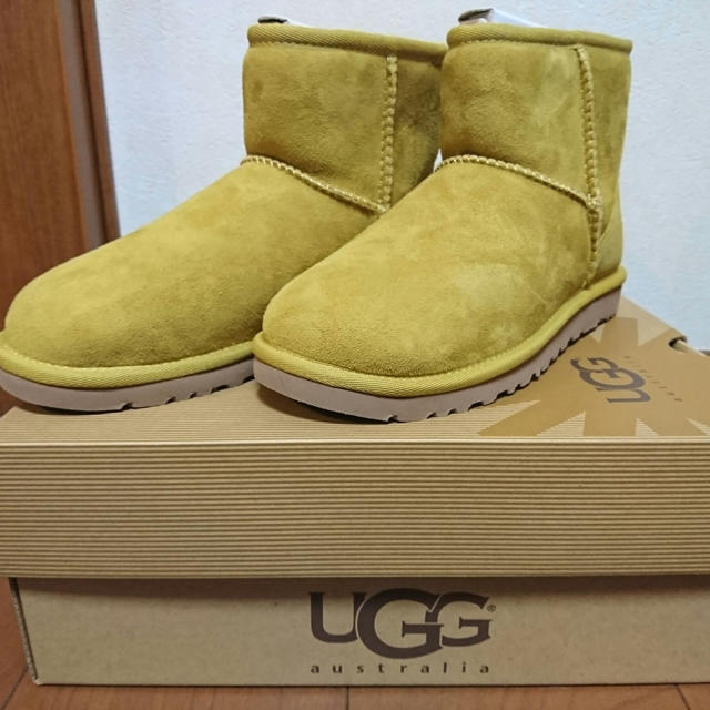 ブーツUGG classicmini スパニッシュモス