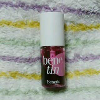 ベネフィット(Benefit)のベネフィット
benetint ベネティント
ローズ(口紅)