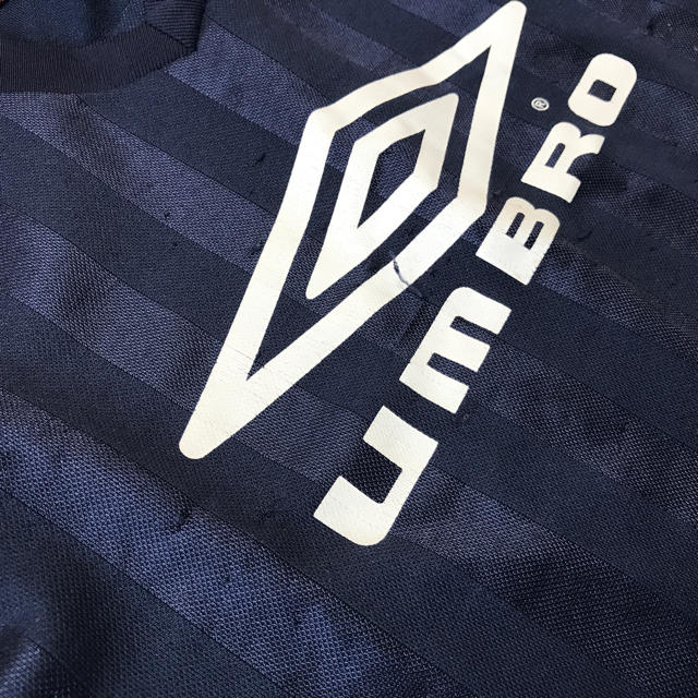 UMBRO(アンブロ)のumbro キッズ ウェア Tシャツ スポーツ/アウトドアのサッカー/フットサル(ウェア)の商品写真